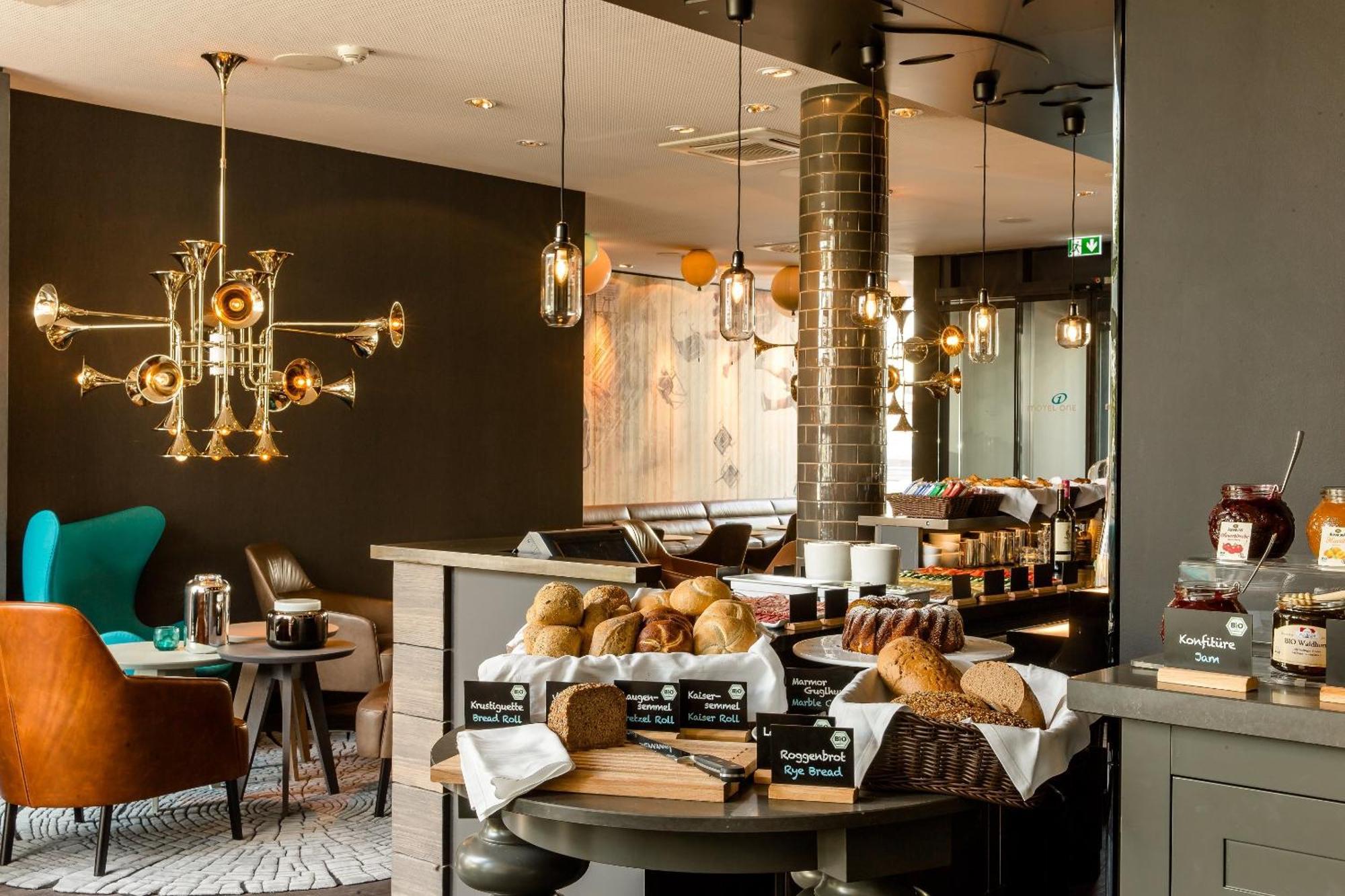 Motel One Muenchen-Westend Extérieur photo