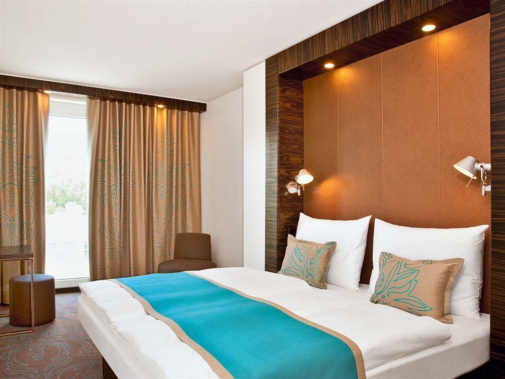 Motel One Muenchen-Westend Extérieur photo