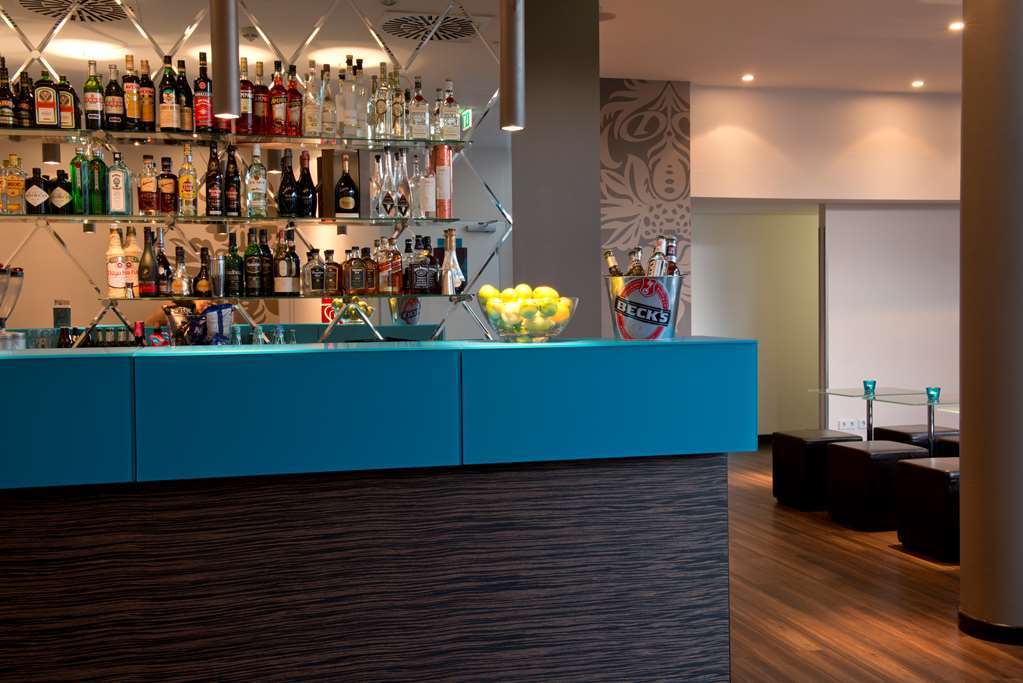 Motel One Muenchen-Westend Restaurant photo